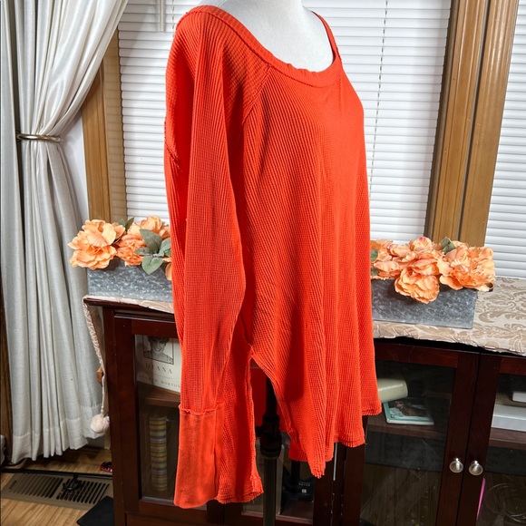 We The Free Snowy Thermal in Heatwave Orange Size Large - Picture 5 of 8